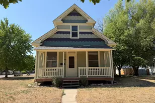 601 Walnut St, Windsor, CO 80550 - Photo 1