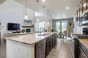 2401 Provenance St, Longmont, CO 80504 - Photo 12