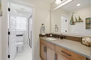 5881 N Beeler St, Denver, CO 80238 - Photo 30