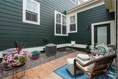 5881 N Beeler St, Denver, CO 80238 - Photo 32