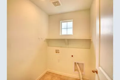 797 Harvard St, Johnstown, CO 80534 - Photo 32