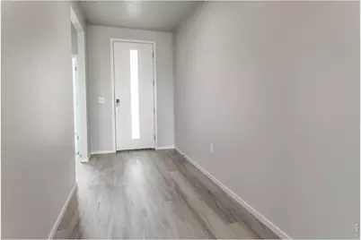 734 Trumpet Ct, Windsor, CO 80550 - Photo 4