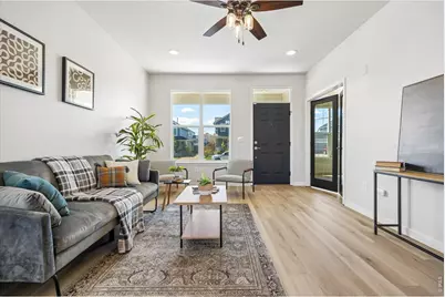 2322 Asoka St, Strasburg, CO 80136 - Photo 6
