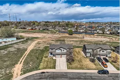 3121 Swan Point Dr, Evans, CO 80620 - Photo 34