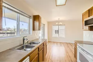 3121 Swan Point Dr, Evans, CO 80620 - Photo 10
