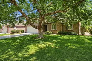 1900 46th Ave, Greeley, CO 80634 - Photo 2