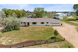 2012 Charro Ave, Longmont, CO 80504 - Photo 2