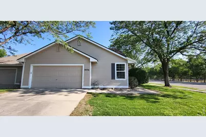 3036 Eastgate Ln, Fort Collins, CO 80525 - Photo 2
