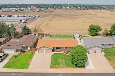 204 River Rd, Platteville, CO 80651 - Photo 2