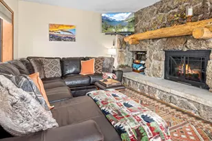1731 Aspencliff Ct, Estes Park, CO 80517 - Photo 10