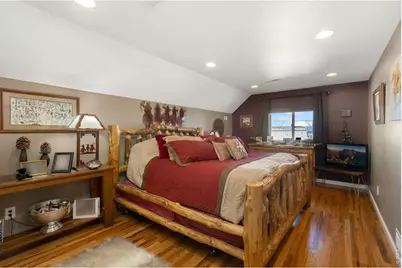 2121 E 20th St, Greeley, CO 80631 - Photo 16