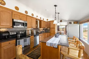 2121 E 20th St, Greeley, CO 80631 - Photo 12