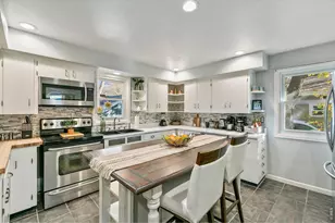 853 E 7th St, Loveland, CO 80537 - Photo 6