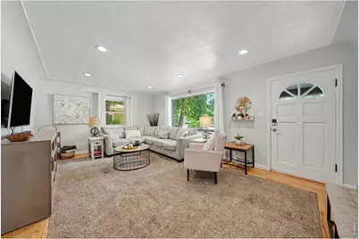 853 E 7th St, Loveland, CO 80537 - Photo 4