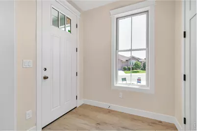 5722 3rd St, Greeley, CO 80634 - Photo 6