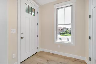 5722 3rd St, Greeley, CO 80634 - Photo 6