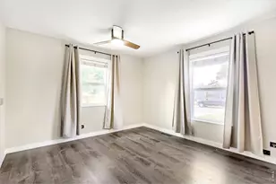 1735 W Burlington Pl, Denver, CO 80221 - Photo 16