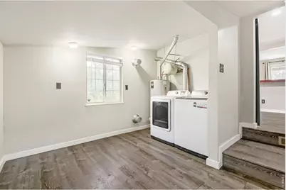 1735 W Burlington Pl, Denver, CO 80221 - Photo 24