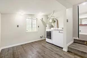 1735 W Burlington Pl, Denver, CO 80221 - Photo 24