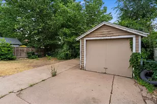 2208 9th Ave, Greeley, CO 80631 - Photo 30