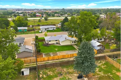 12721 Woodland Dr, Longmont, CO 80504 - Photo 40