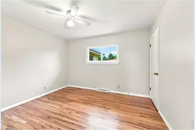 12721 Woodland Dr, Longmont, CO 80504 - Photo 20
