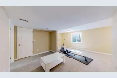 5047 E 112th Ct, Thornton, CO 80233 - Photo 12