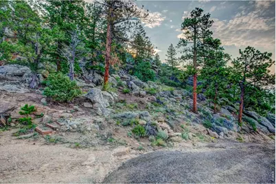 301 Pine Tree Dr, Estes Park, CO 80517 - Photo 32