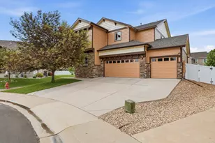 623 Goose Lake Ct, Windsor, CO 80550 - Photo 2