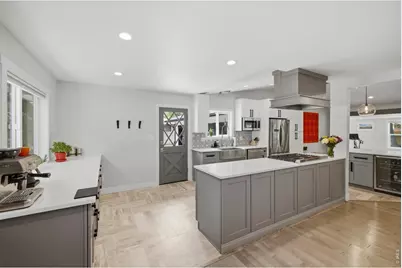 1433 Pikes Peak Ave, Fort Collins, CO 80524 - Photo 12