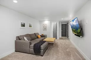 1433 Pikes Peak Ave, Fort Collins, CO 80524 - Photo 32