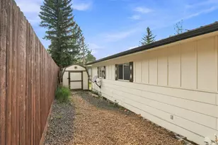435 Columbine Ave, Estes Park, CO 80517 - Photo 38