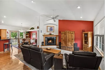2298 Woody Creek Cir, Loveland, CO 80538 - Photo 4