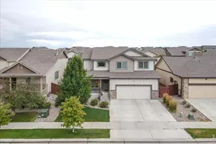 1827 Abundance Dr, Windsor, CO 80550 - Photo 2