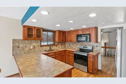 1879 43rd Ave, Greeley, CO 80634 - Photo 2