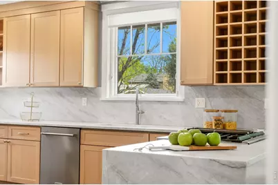 800 Monroe St, Denver, CO 80206 - Photo 18