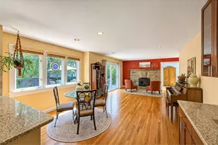 1224 Twin Peaks Cir, Longmont, CO 80503 - Photo 10
