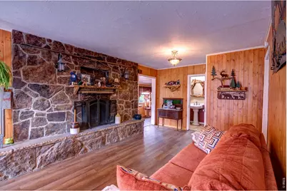 909 Riverside Dr, Estes Park, CO 80517 - Photo 16