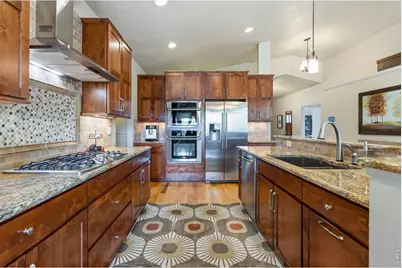 6741 Pumpkin Ridge Dr, Windsor, CO 80550 - Photo 6