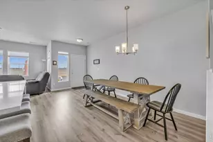 10581 Paris St, Commerce City, CO 80640 - Photo 8