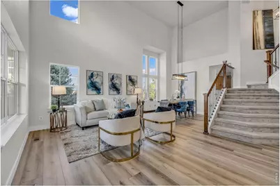 858 Dutton Ct, Castle Rock, CO 80104 - Photo 4