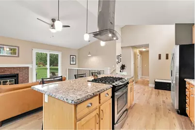 2449 Yorkshire St, Fort Collins, CO 80526 - Photo 12