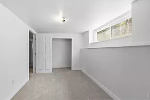 1 5th Ave, Longmont, CO 80501 - Photo 28