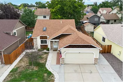 2133 Chelsea Dr, Loveland, CO 80538 - Photo 2