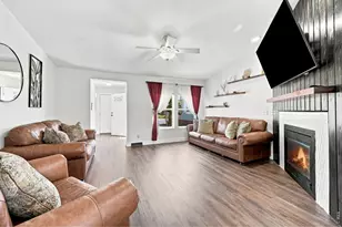 603 S Carriage Dr, Milliken, CO 80543 - Photo 6