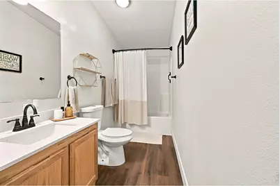 603 S Carriage Dr, Milliken, CO 80543 - Photo 16