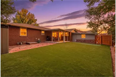 1226 Linden St, Longmont, CO 80501 - Photo 2