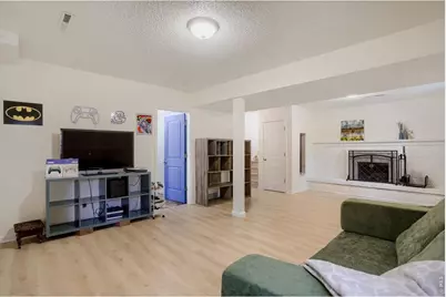 1251 Vail Ln, Longmont, CO 80503 - Photo 16
