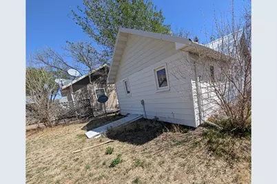 206 N Washington Ave, Fleming, CO 80728 - Photo 2