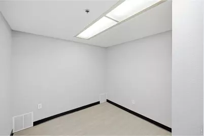 453 N Denver Ave, Loveland, CO 80537 - Photo 18
